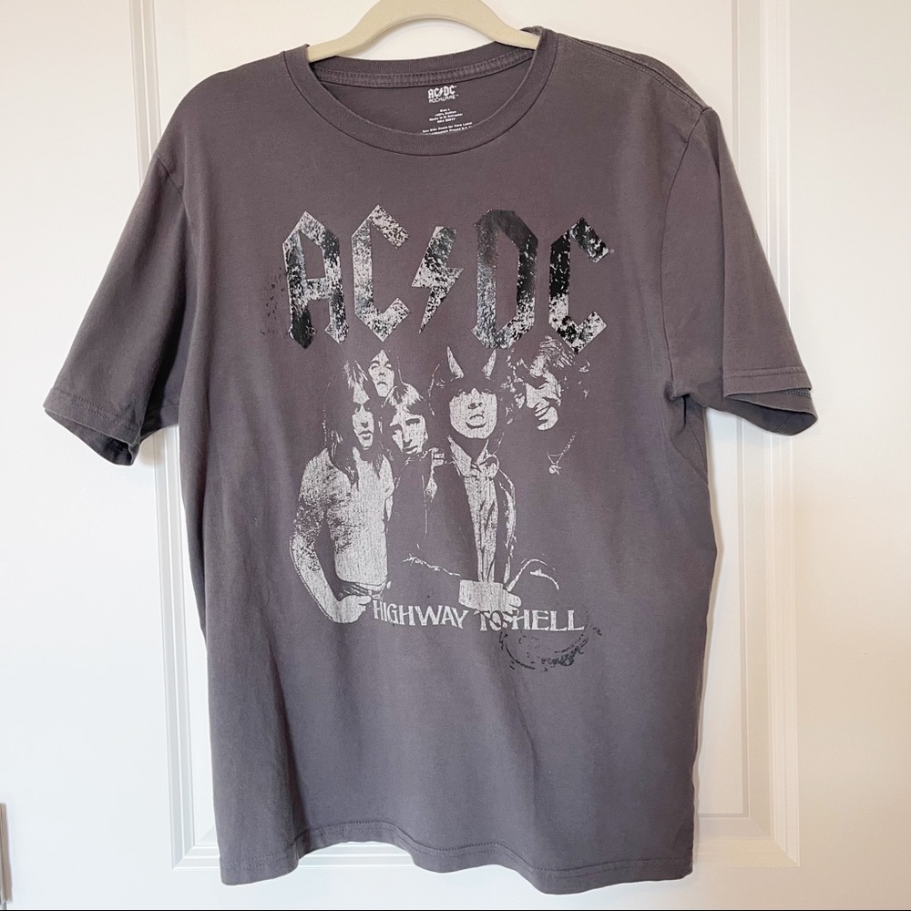 AC DC, concert tee, highway to hell, size large